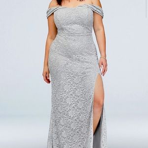 Long Lace Formal Dress with Slit